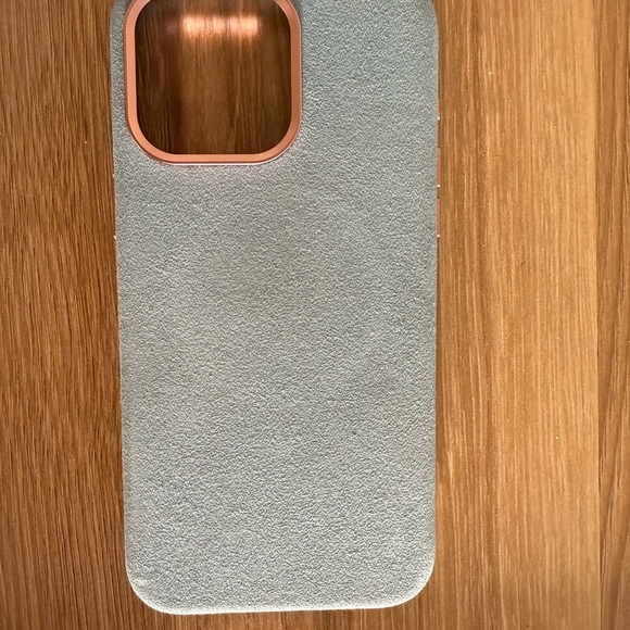 ALMA Alcantara Full-Wrap iPhone iPhone 15 Pro Max case - Picture 2 of 3